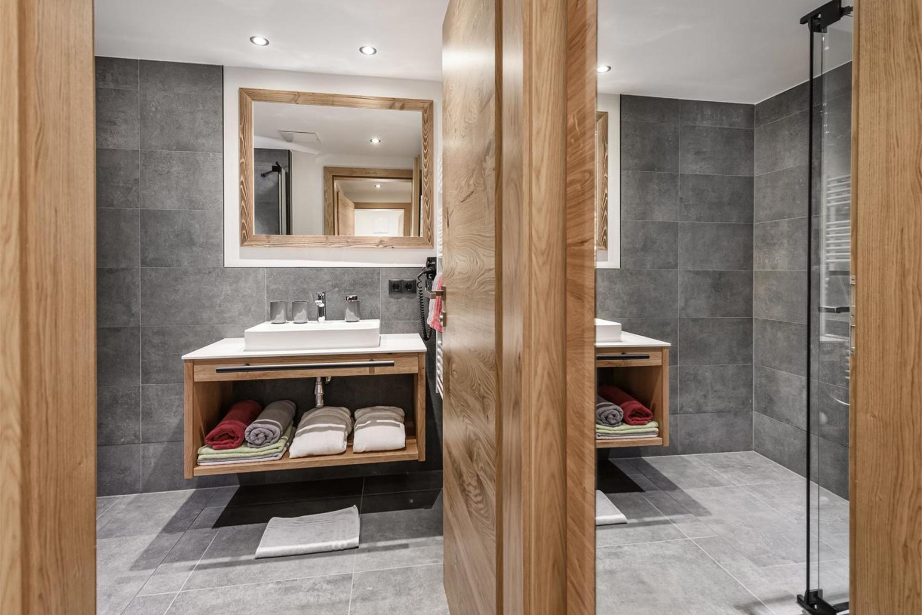 Apartment Nh96 Inklusive Kostenfreiem Eintritt In Die Alpentherme Бад Хофгащайн Екстериор снимка